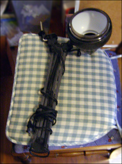 desklamp Broken desklamp